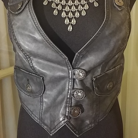 Last Kiss Steampunk Faux Leather Vest Size Medium - Picture 2 of 5
